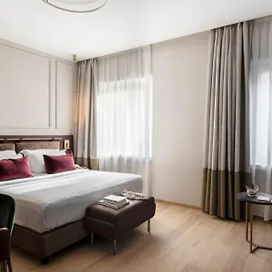 Adoro Hotel Roma